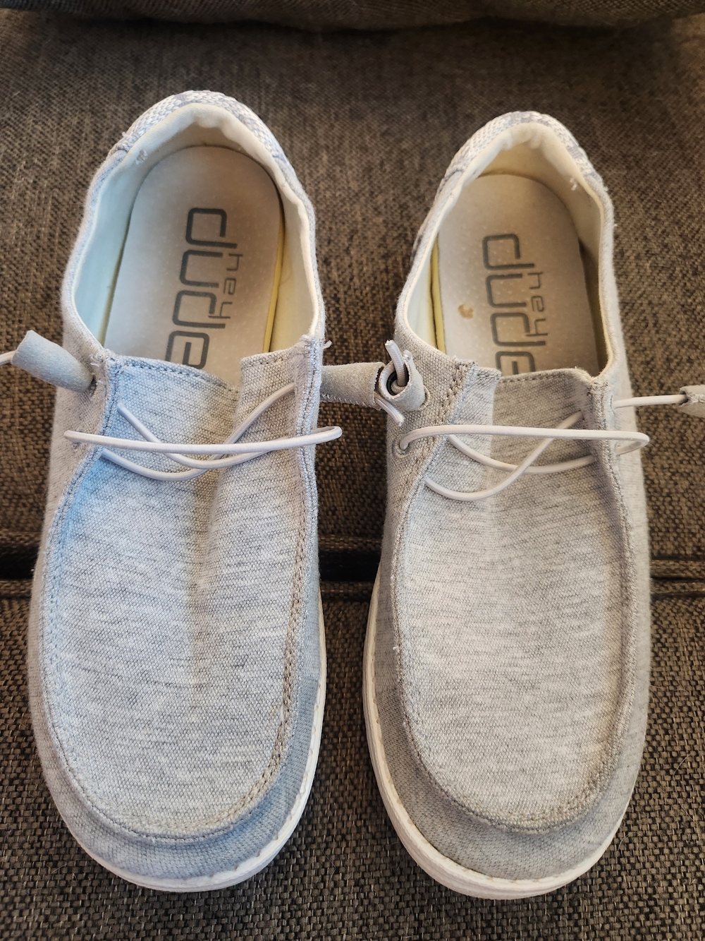 Hey Dude Women’s Size 9 Light Gray